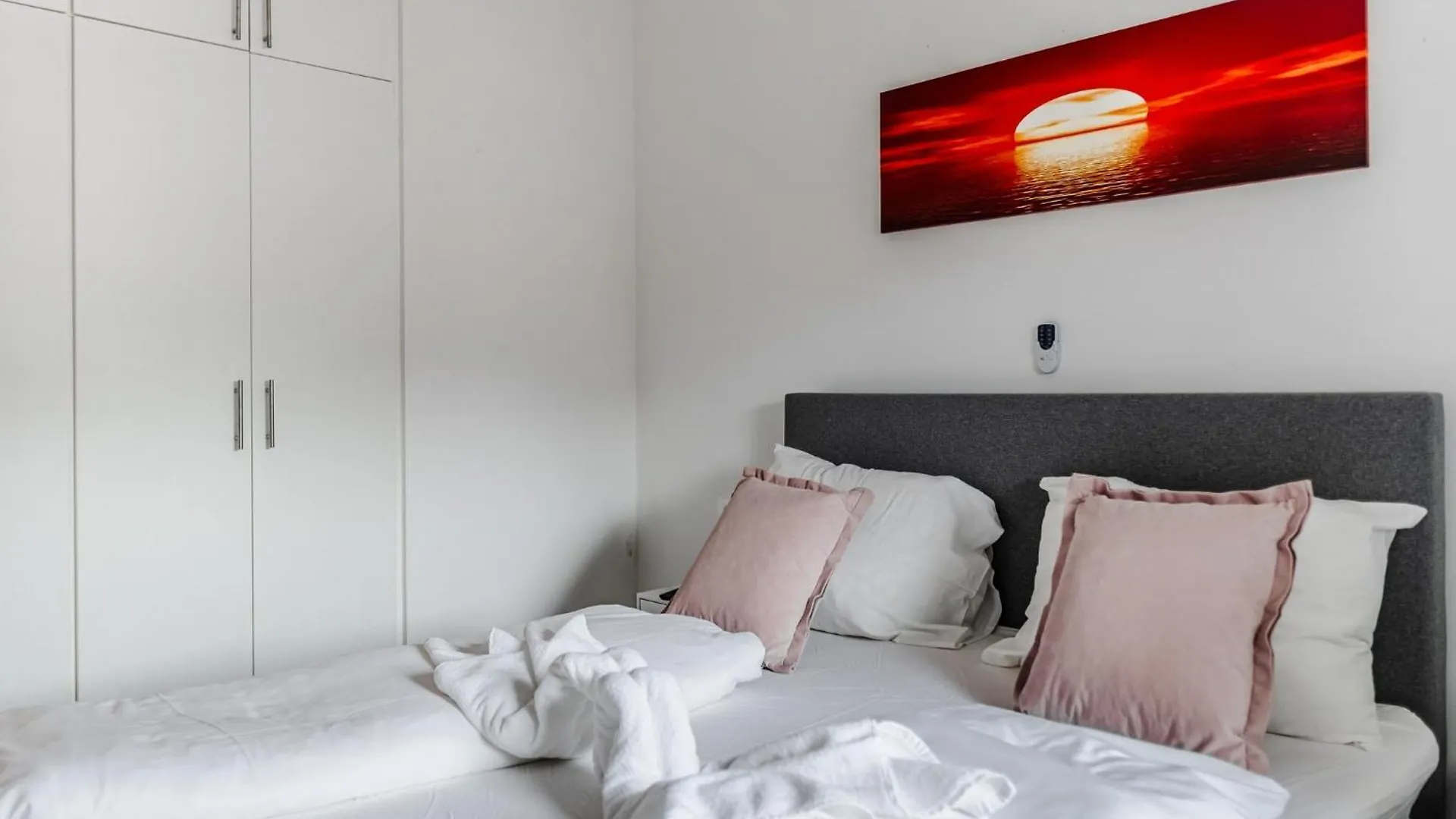 Family Friendly Seaside Apartments Vir - 22115
