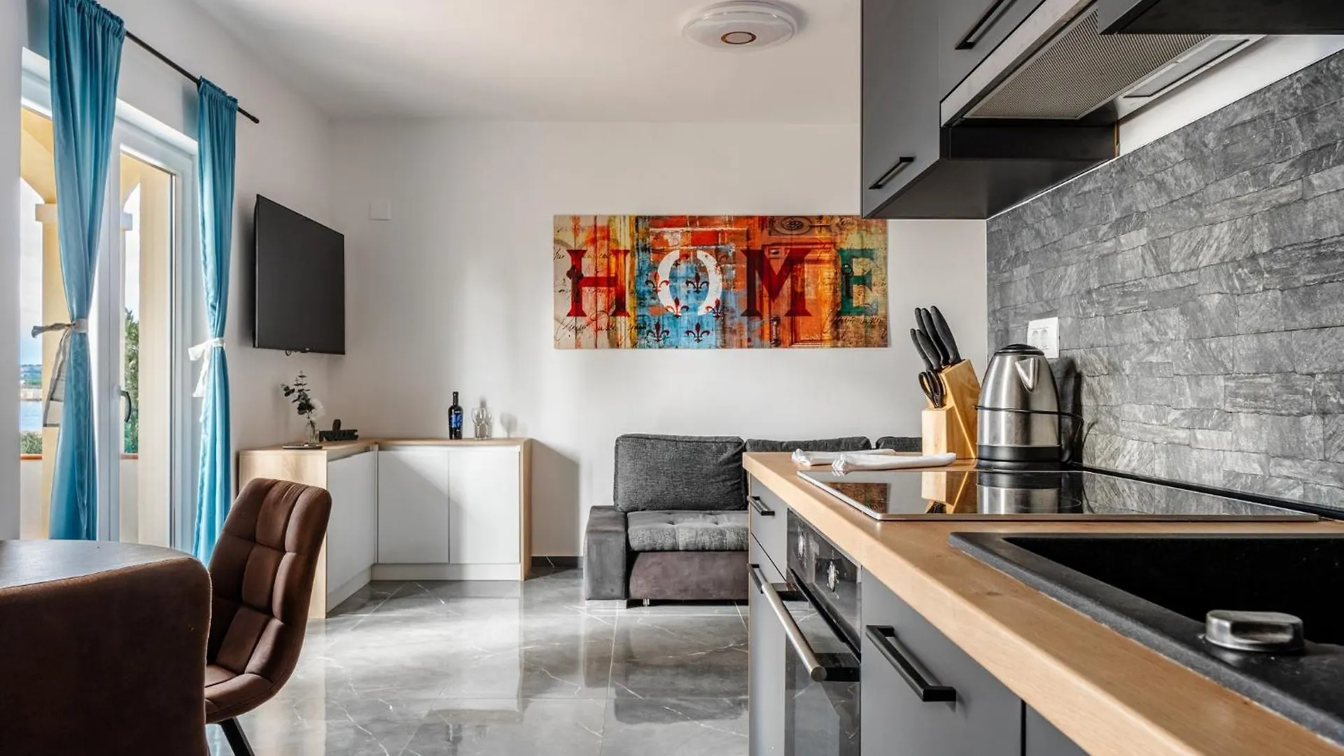 Family Friendly Seaside Apartments Vir - 22115