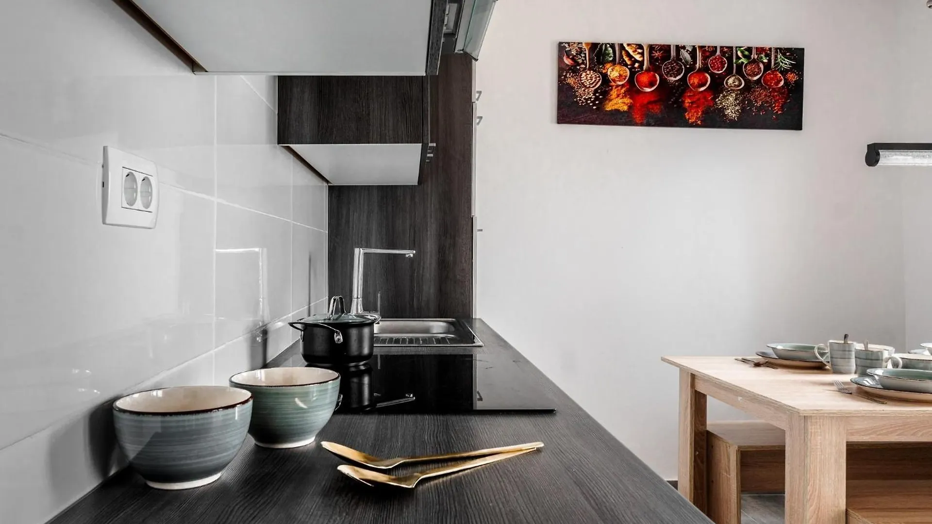 Family Friendly Seaside Apartments Vir - 22115