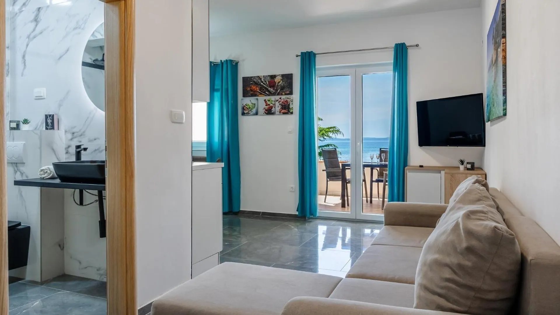 Family Friendly Seaside Apartments Vir - 22115 Croatia