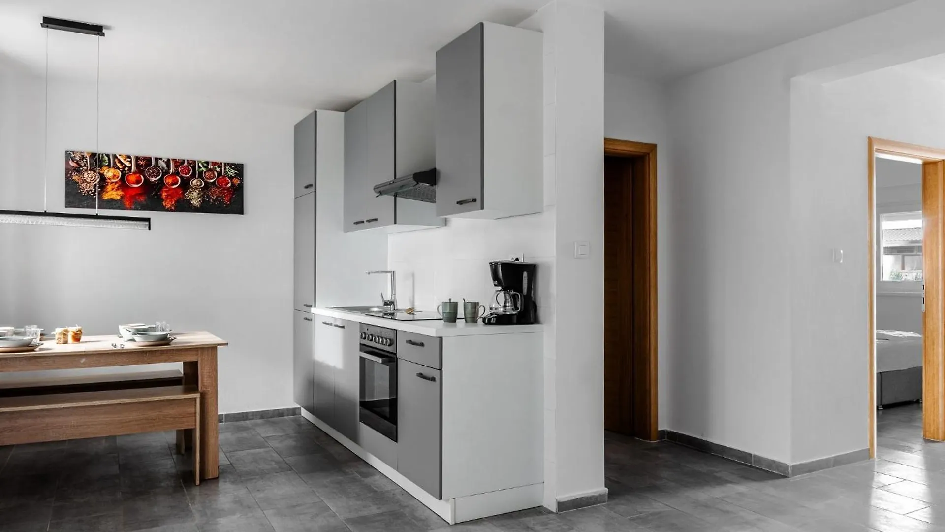 Family Friendly Seaside Apartments Vir - 22115