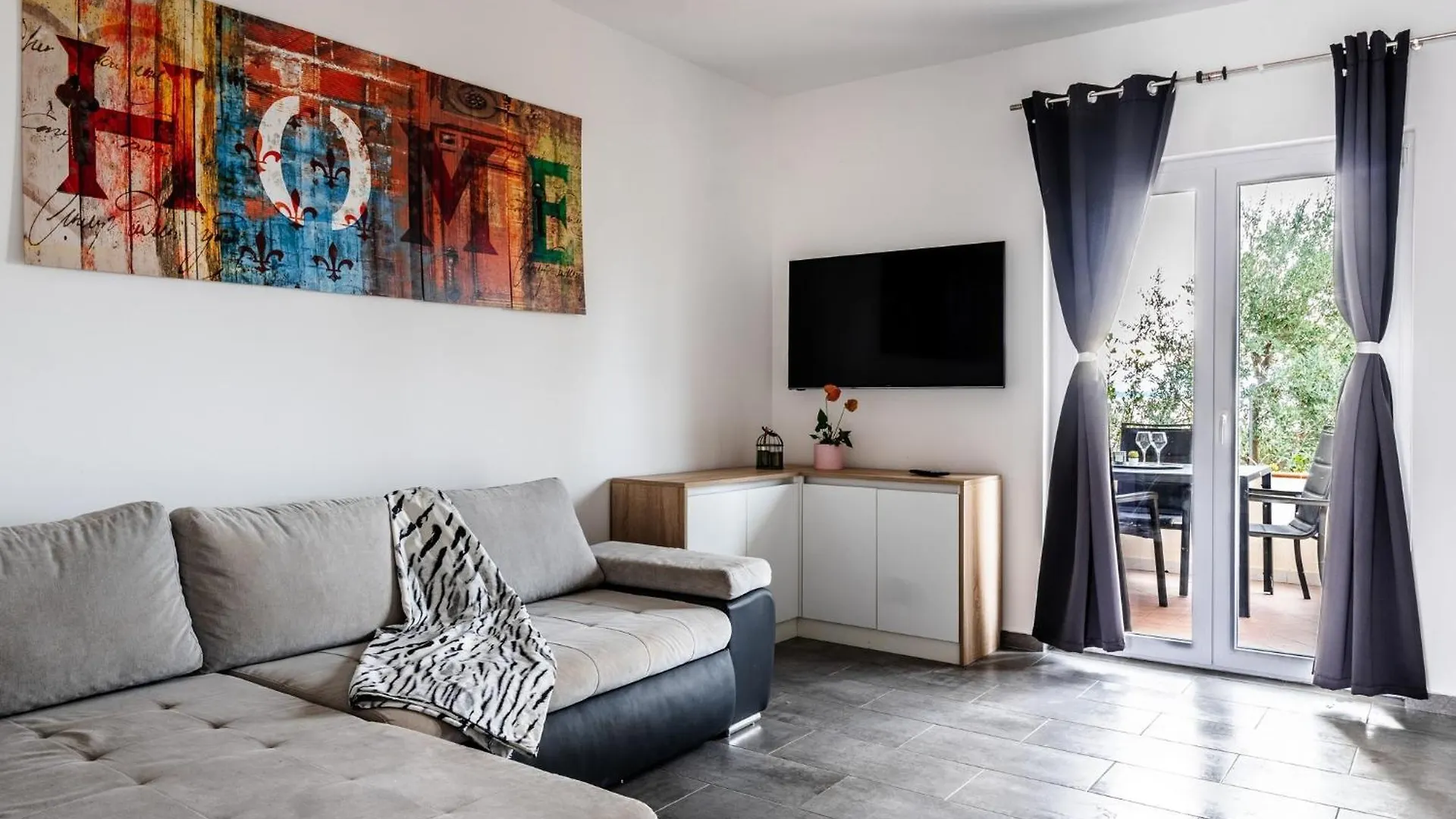 Family Friendly Seaside Apartments Vir - 22115 Croatia