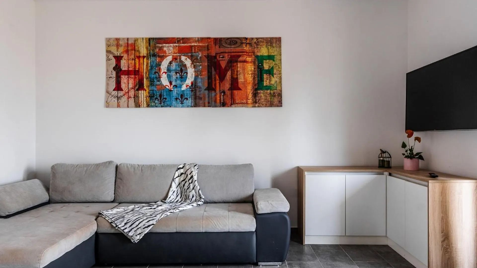 Family Friendly Seaside Apartments Vir - 22115